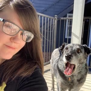 Meet your Posher, Leah